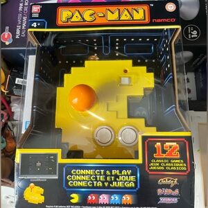 Connect & Play - pac-man